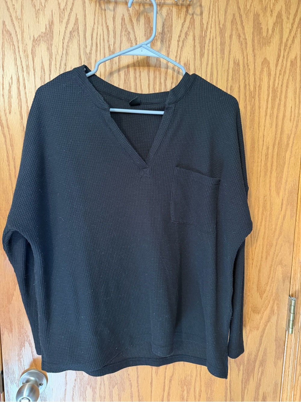 SHEIN Black Waffle Knit V-Neck Pullover